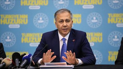 Ali Yerlikaya: Son 1 hafta içinde FETÖ’ye yönelik operasyonlarda 97 kuşkulu yakalandı