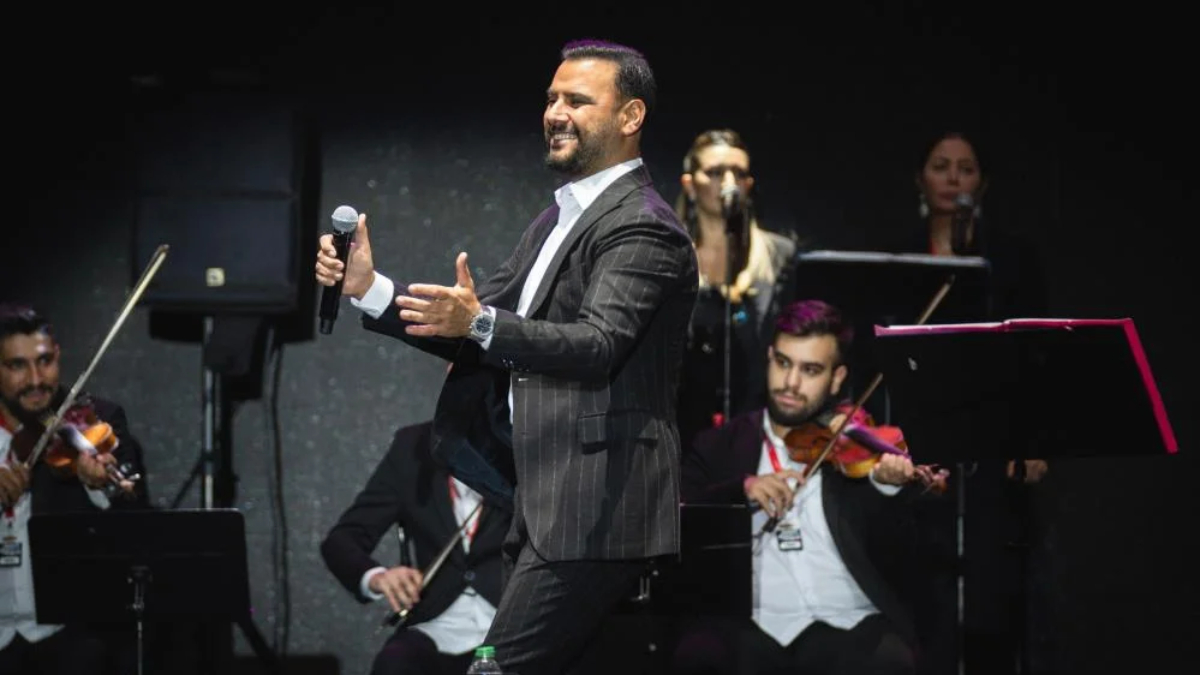 Alişan, Bingöl konserinde Gazzeliler için takviye müziği söyledi