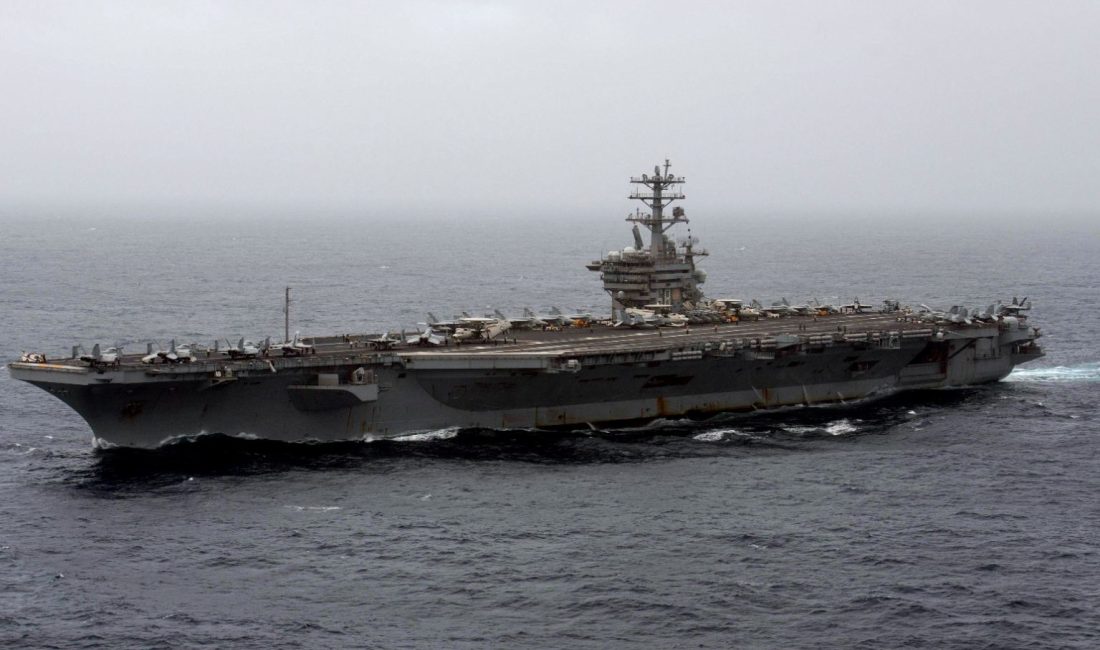 Amerikan uçak gemisi USS