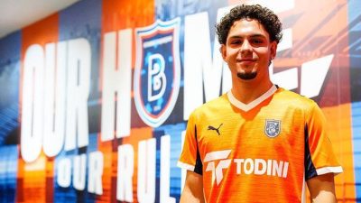 Başakşehir, Tuğra Turhan’ı resmen duyurdu!