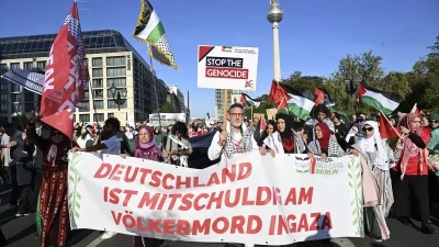 Berlin’de Gözyaşları ve Sloganlar ile Filistin Protestosu