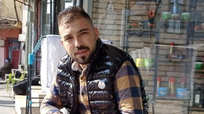 Bıçaklı atakta hayatını kaybeden genç adam son seyahatine uğurlandı