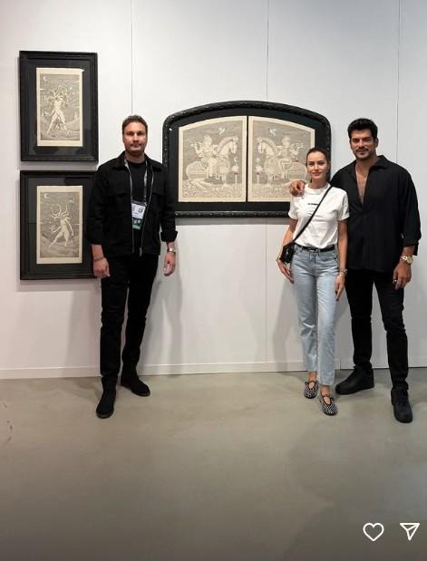 Burak Özçivit ve Fahriye Evcen Çifti Boşanma İddialarını Sosyal Medyada Yalanladı