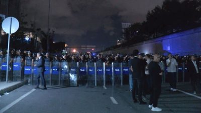 CHP İstanbul Vilayet Başkanlığı etrafında güvenlik tedbiri