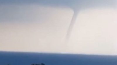 Denizde hortum oluştu