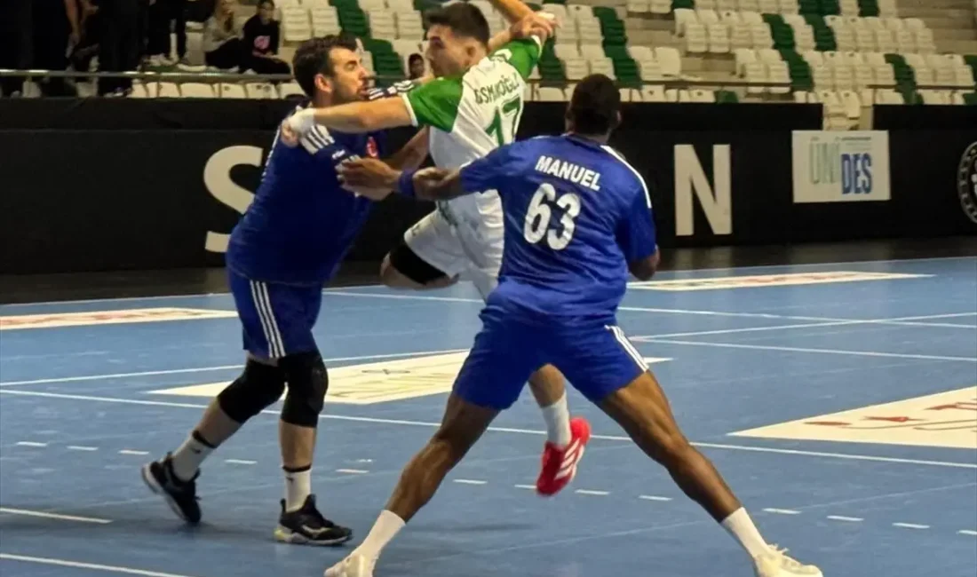 Deplasmanda Giresunspor'u yenerek liderliğe