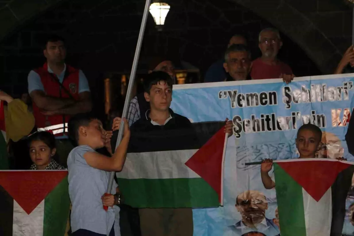 Diyarbakır’da Sumud Filosu Destek Gösterisi Düzenlendi