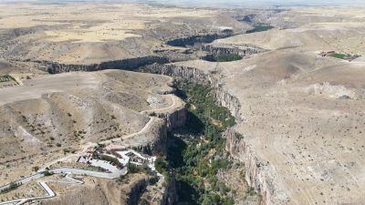 Dünyanın en büyük 2. kanyon vadisi ‘Ihlara’ ziyaretçilerini ağırlıyor