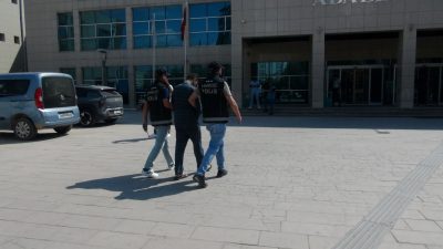 Durdurulan araçtan binlerce uyşturucu hap ele geçirildi