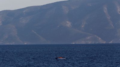 Eşek Adası’nda bir bayan göçmenin cansız vücudu bulundu