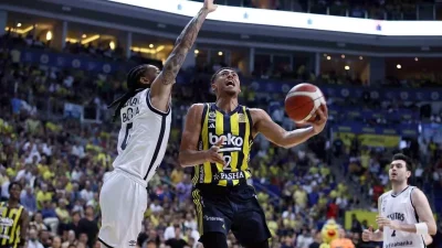 Fenerbahçe ve Beşiktaş Basketbol Takımları Günün Merkezi Maçında Buluşuyor