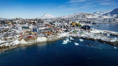 Fransa’dan Grönland çıkışı: “Satılık değil”