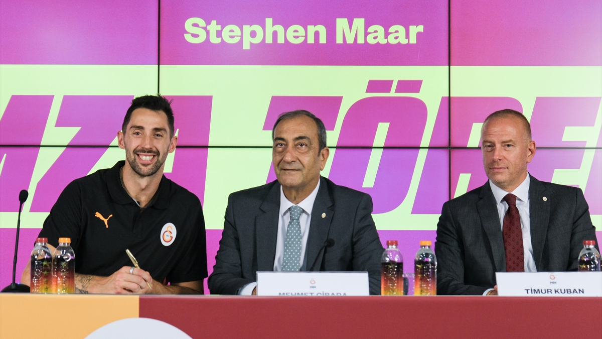 Galatasaray Erkek Voleybol Kadrosu’nun yeni transferleri için merasim düzenlendi