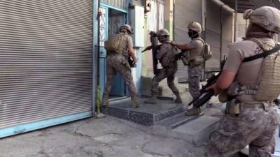 Gaziantep’te aranan şahıslara operasyon: 10 gözaltı