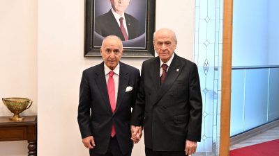 Hikmet Çetin’den Bahçeli’ye ziyaret