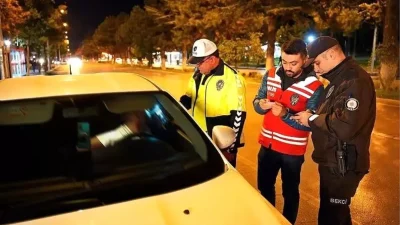İl Emniyet Müdürlüğü’nden Trafik Denetimlerinde Toplam 22 Araç ve Sürücüye Para Cezası
