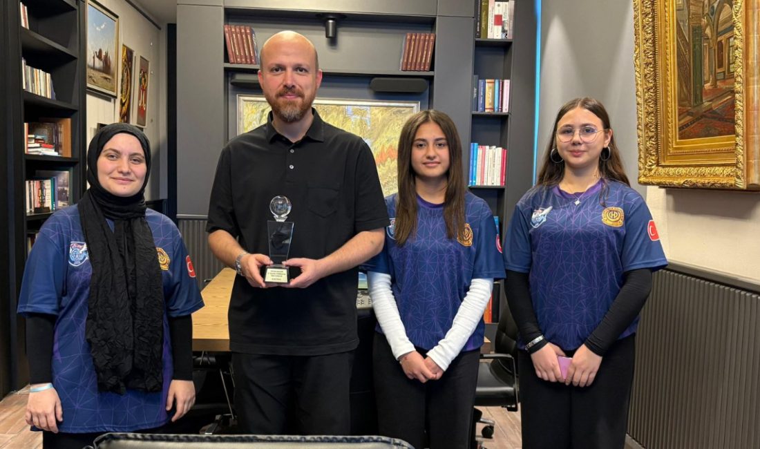 İmam Hatipli gençler Drone Soccer Türkiye turnuvasında derece kazandılar