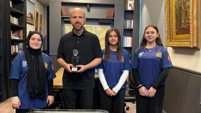 İmam Hatipli gençler Drone Soccer Türkiye turnuvasında derece kazandılar