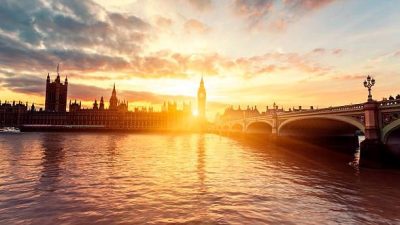 İngiltere “en sıcak yaz” rekoruna koşuyor