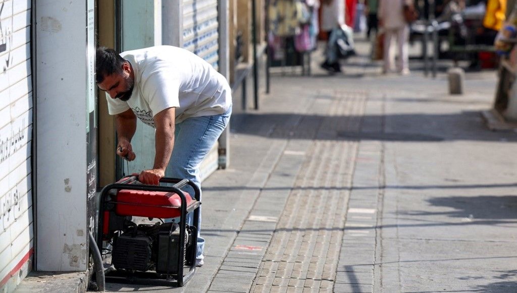 İran'da eskiyen alt yapı,