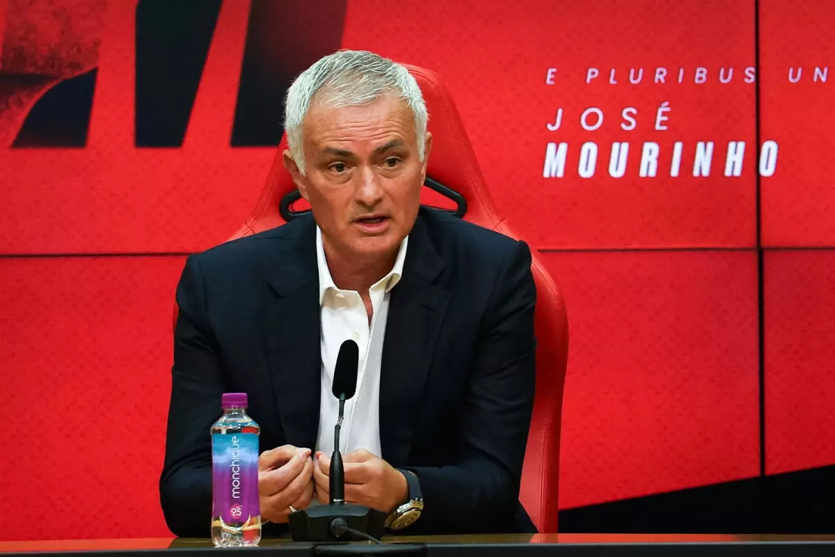 Jose Mourinho’dan Fenerbahçe ve Benfica Hakkında Açıklamalar