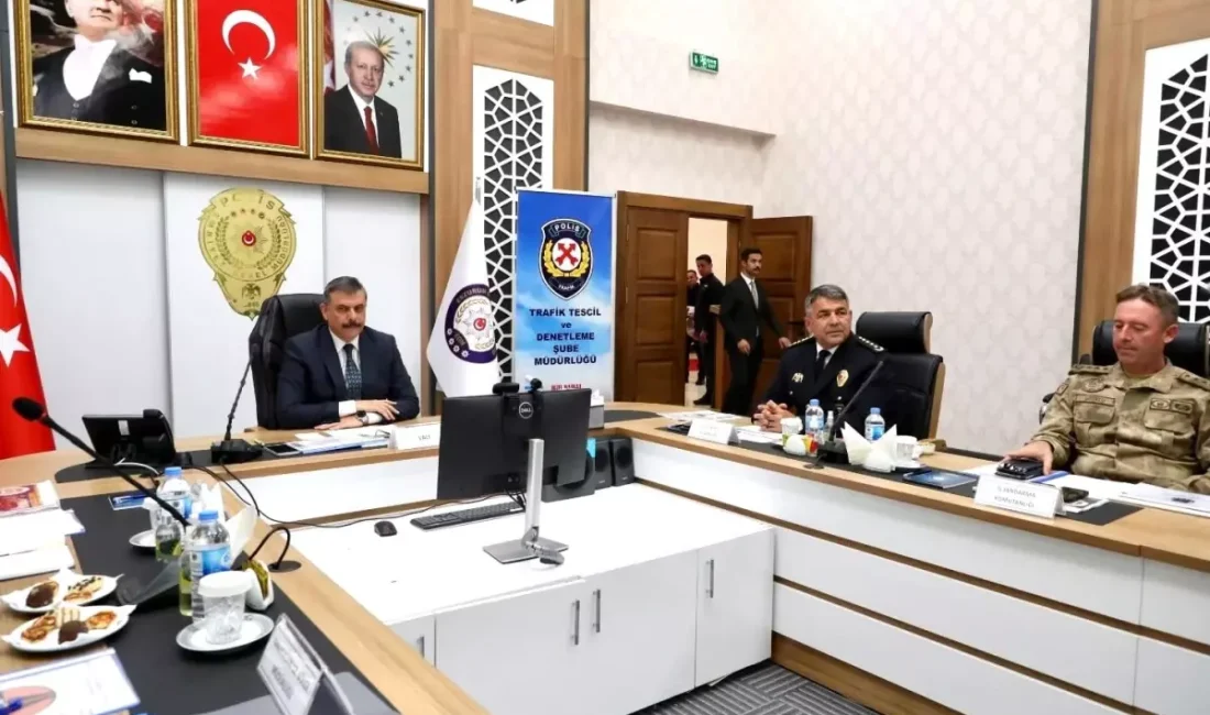 Karayolu Güvenliği Stratejik Toplantısı'nda