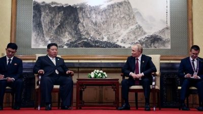 Kim’in DNA korkusu: Sandalyeler silindi, bardaklar toplandı