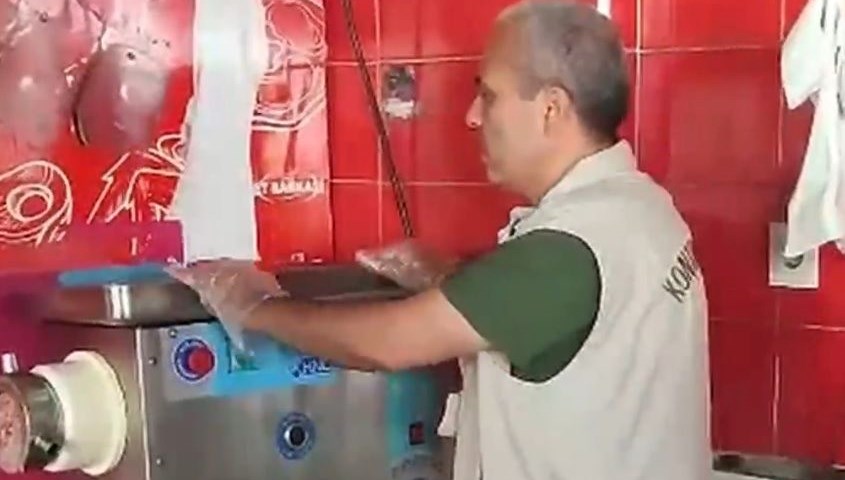 Gaziantep'te bir kasapta kıyma