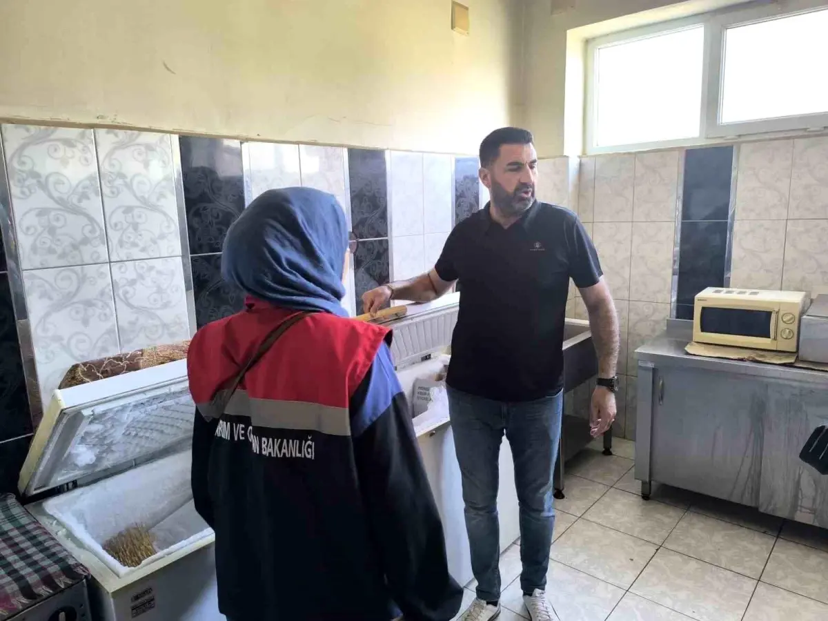 Köşk’te Gıda Güvenliği Denetimlerini Zamanla Sınırlı Kapsamda Sürdürüyor