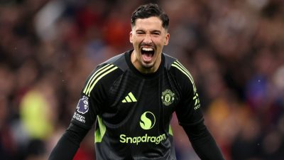 Manchester United, alanında Chelsea’yi yendi