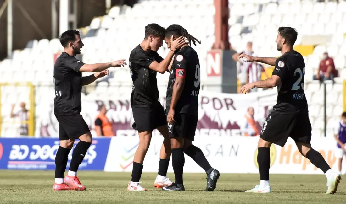 Manisa FK, ligi zirvede