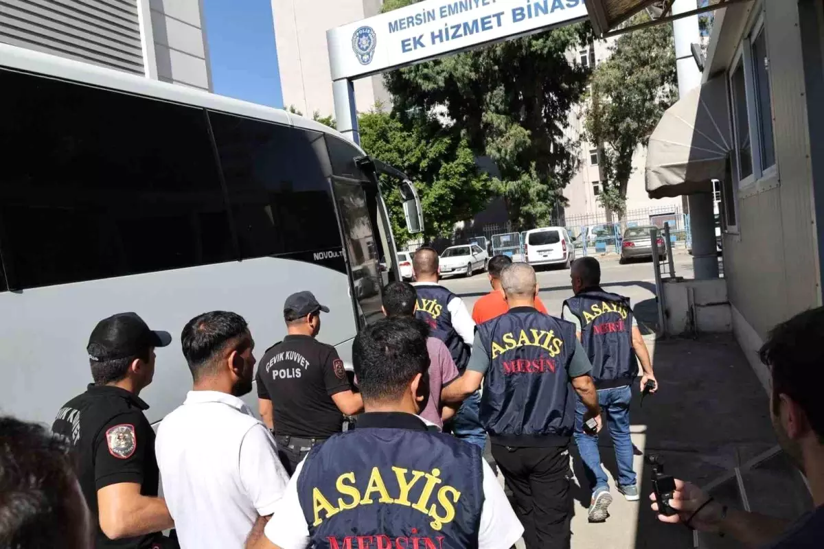 Mersin Polisi Elektronik Fuel Kullanarak Kuyumcudan 16 Milyonluk Hırsızlığı Çözdü