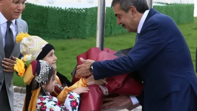 Milli Eğitim Bakanı Yusuf Tekin’den Eğitim ve Değerler Vurgusu