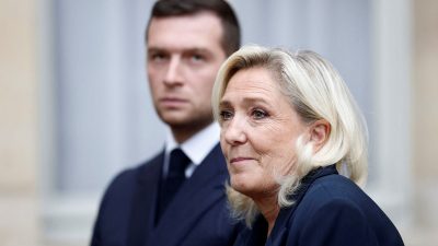 Mucize olmadı: Fransa’da hükümeti düşürmek için oy verecekler