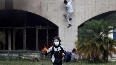 Nepal’de polis protestoculara ateş açtı: 14 kişi öldü