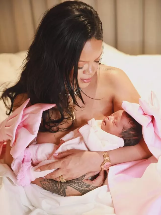 Rihanna’nın Mutlu Haberiyle Yeniden Aile Sevinci