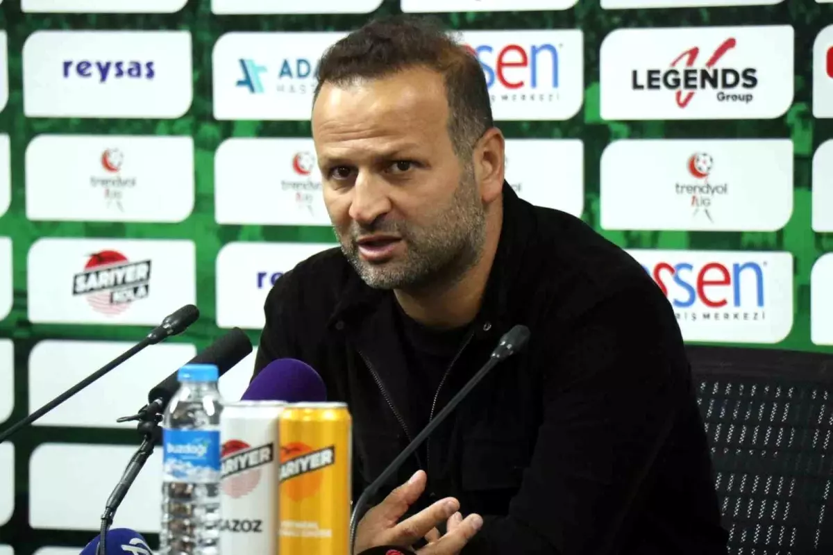 Sakaryaspor ve Sivasspor Teknik Direktörlerinden Maç Sonrası Dönüşümlü Açıklamalar
