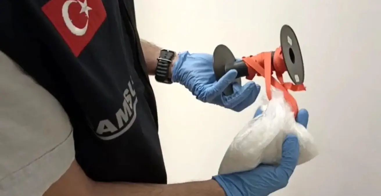 Samsun’da Uyuşturucu Operasyonunda 204 Gram metamfetamin Ele Geçirildi