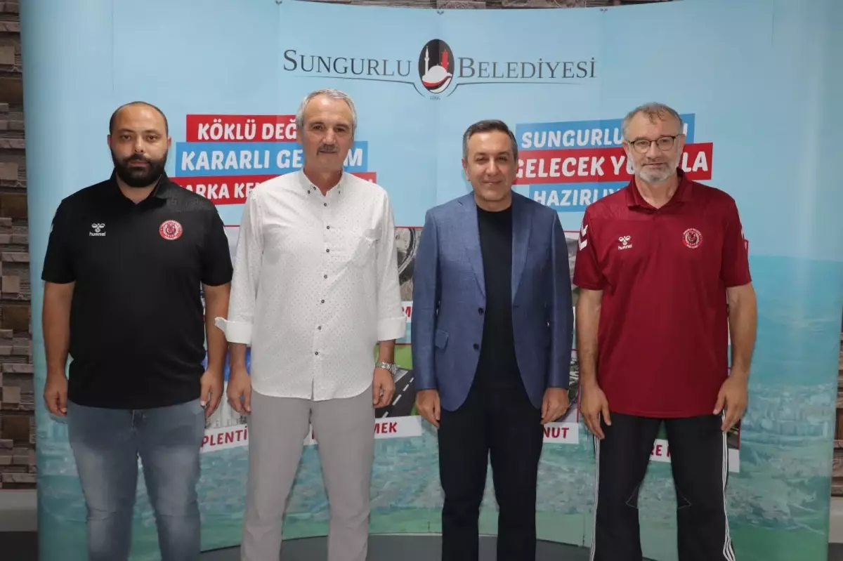 Sungurlu’nun Voleybol Destanı: Efeler Ligi Yolunda Büyük Adımlar