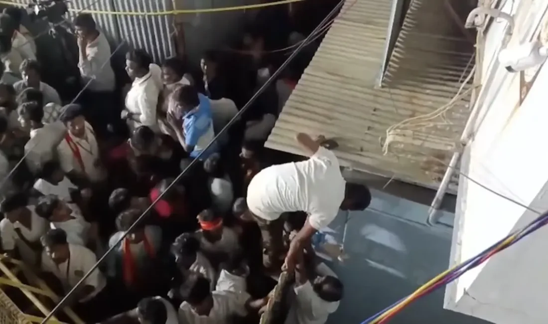 Tamil Nadu'da yoğun katılımlı