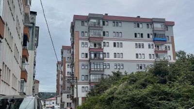 Trabzon’da feci vefat: Çamaşır asarken 5’inci kattan düştü