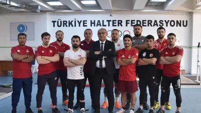 Türkiye Halter Takımı Norveç’teki Dünya Şampiyonası’na Hazırlanıyor