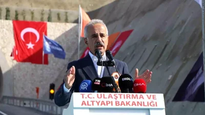 Ulaştırma Bakanı Abdulkadir Uraloğlu’ndan Badal Tüneli İddialarına Net Yorum