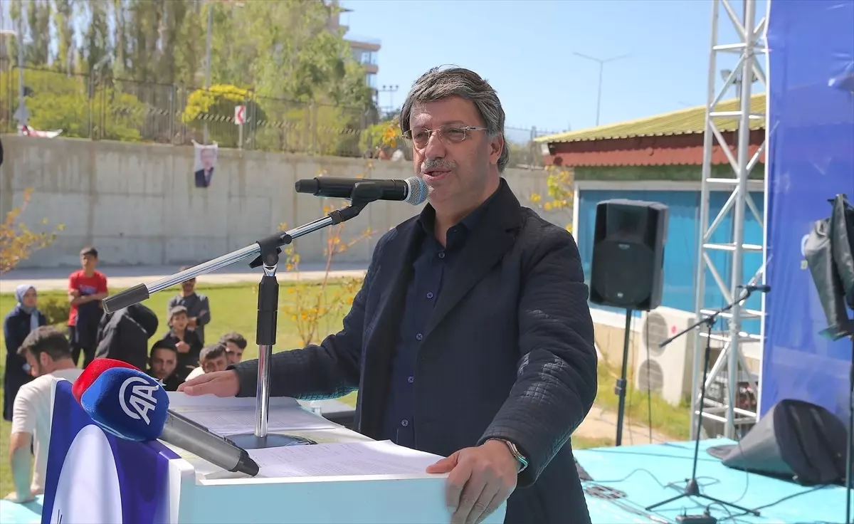 Van’da Gençlik Ruhu ve Liderlik Coşkusu: AK GölFest Finali