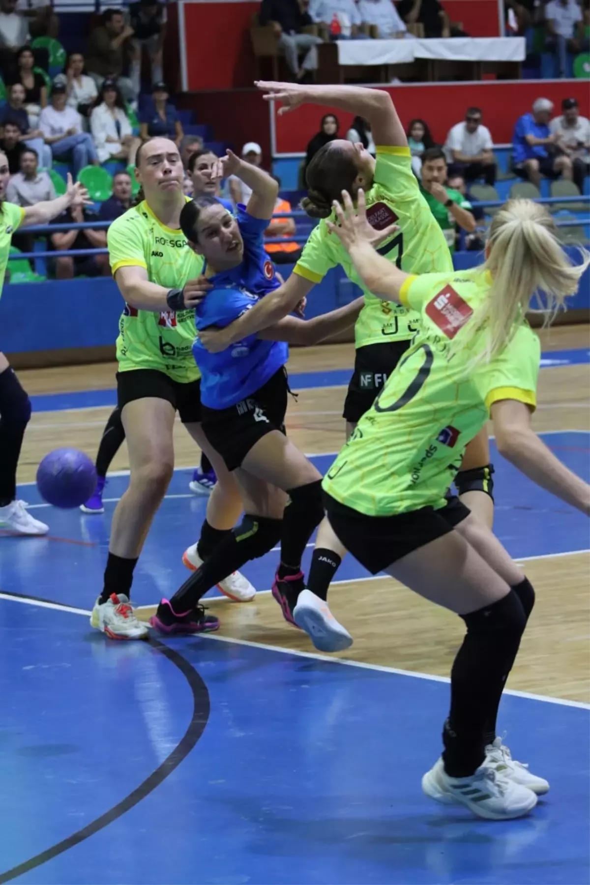 Yalıkavakspor, Kadınlar Avrupa Ligi Rövanş Mücadelesine Hazırlanıyor