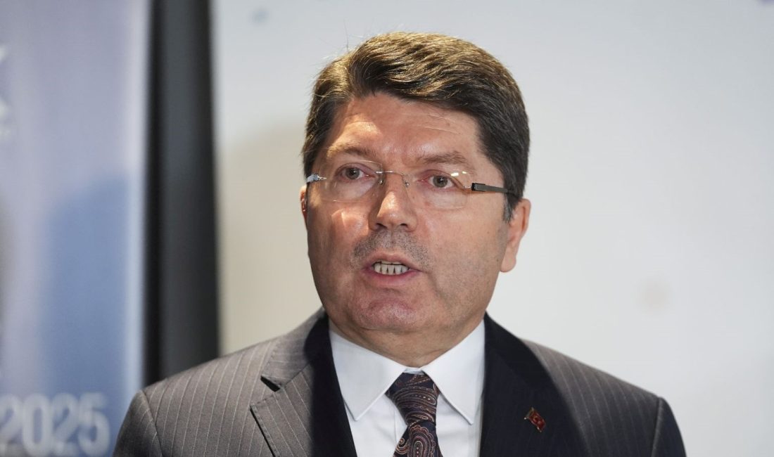 Adalet Bakanı Yılmaz Tunç,