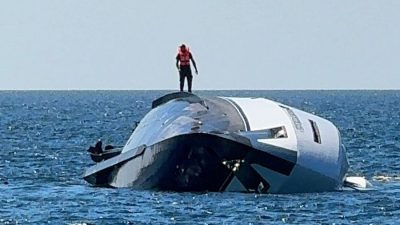 Zonguldak’ta lüks yat denize indikten 15 dakika sonra battı