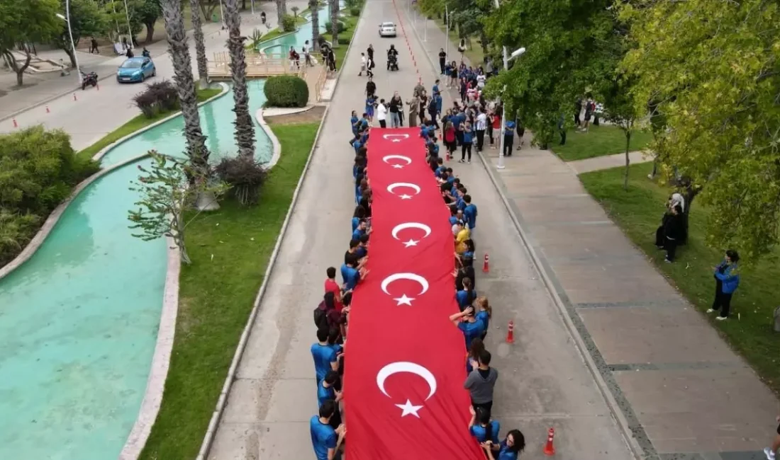 Akdeniz Üniversitesi'nde Cumhuriyet'in 102.