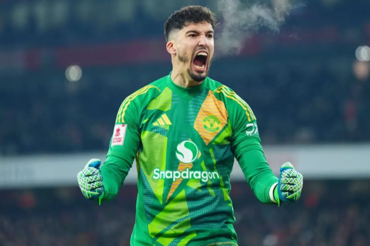 Altay Bayındır’dan Manchester United Taraflarına Güzel Jest