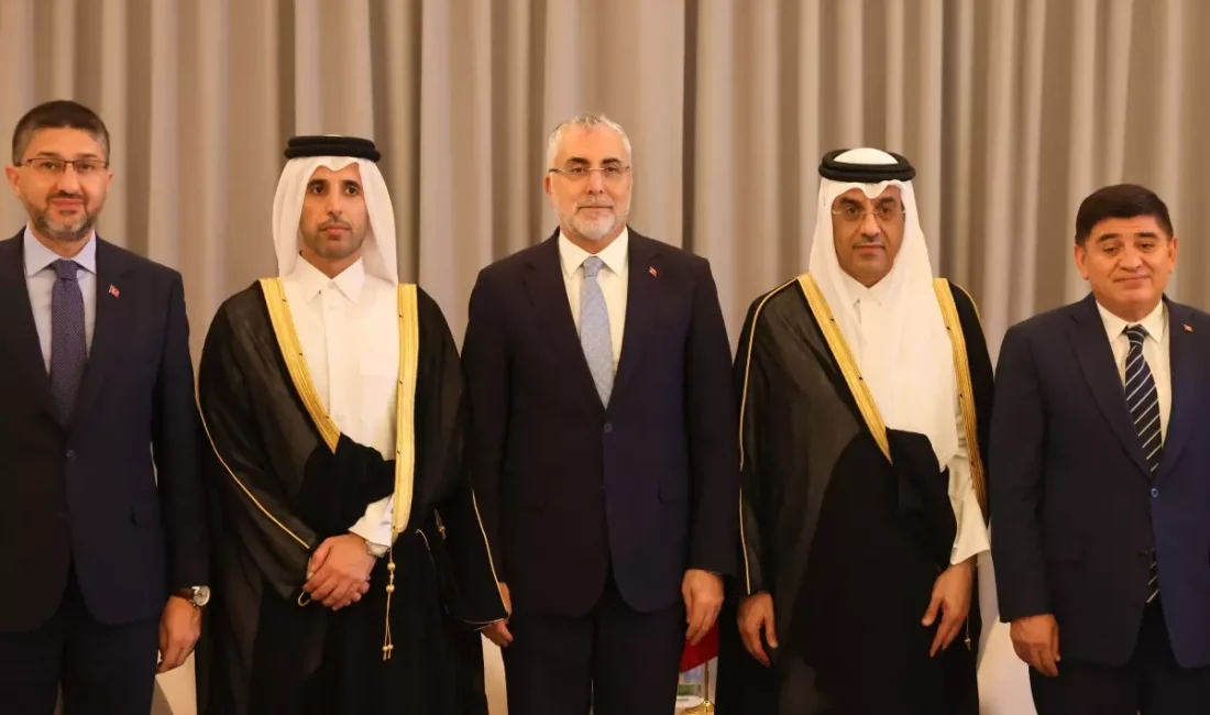 Bakandan Katar'da İİТ Çalışma